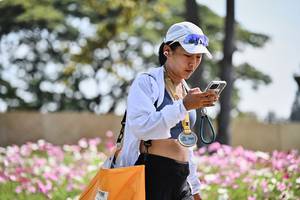 BIB: 
                            <button type="button" onclick="openModal(27799128)" class="btn btn-primary btn-sm float-right btn-popup" data-toggle="modal" data-target=".modal-high-quality">
                        <i class="fas fa-shopping-cart"></i> Add to Cart
                    </button>
                                            <button type="button" onclick="isThisMe(27799128, true)" class="btn btn-success btn-sm float-right btn-popup btn-isme hidden" data-toggle="tooltip" data-placement="bottom" title="นี่คือรูปของคุณใช่ไหม คลิกที่นี่เพื่อเอาเข้าอัลบั้ม">
                        <i class="fas fa-plus"></i> Add to album
                    </button>
                    <button type="button" onclick="isThisMe(27799128, false)" class="btn btn-warning btn-sm float-right btn-popup btn-isnotme hidden">
                        <i class="fas fa-ban"></i> Remove from album
                    </button>